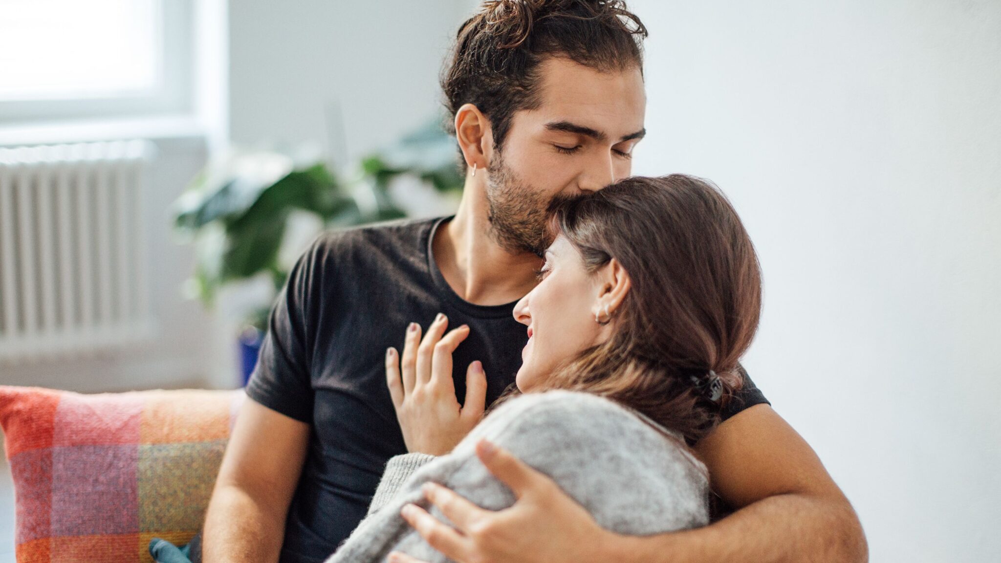 Fidelidad en las relaciones: Qué es y por qué es esencial 2 fidelidad en las relaciones que es y por que es esencial
