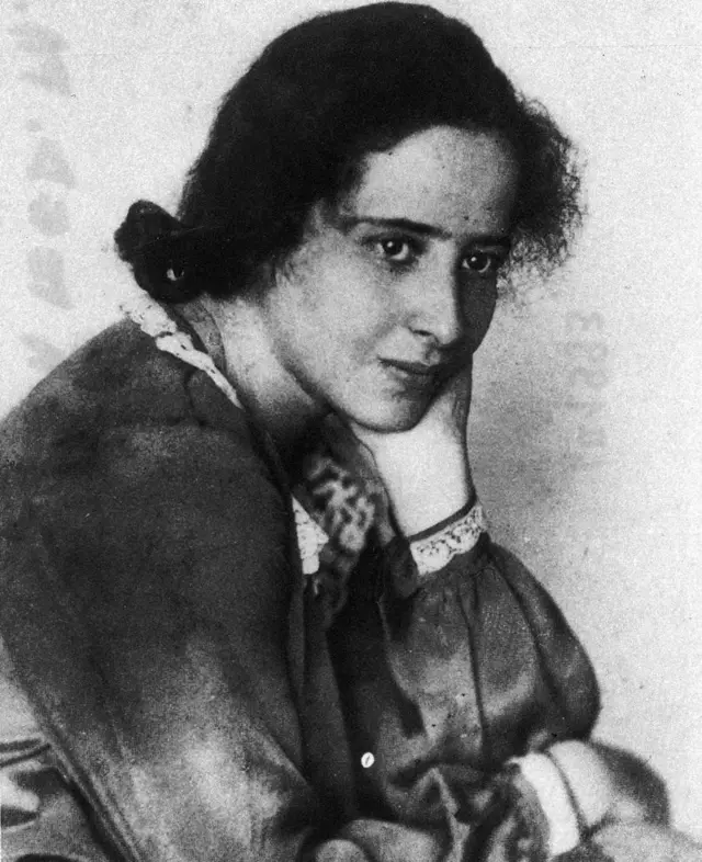 Hannah Arendt: SU VIDA, SU HUIDA y SU LEGADO INMORTAL 2 hannah arendt su vida su huida y su legado inmortal