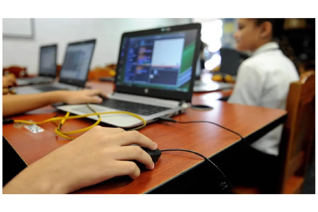 Internet: QUÉ ES y por QUÉ es INDISPENSABLE hoy 2 internet que es y por que es indispensable hoy