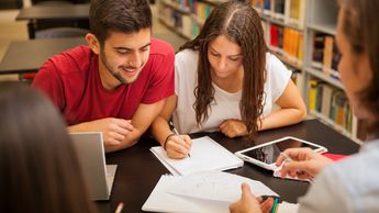 TRÁMITES para ESTUDIAR en el EXTRANJERO: ¡Descubre Cómo! 2 tramites para estudiar en el extranjero descubre como