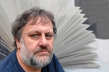 ZIZEK: Descubre la INCREÍBLE vida del FILÓSOFO Esloveno 2 zizek descubre la increible vida del filosofo esloveno